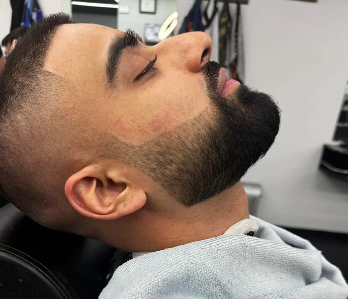 Beard lineup service at Prince BarberShop